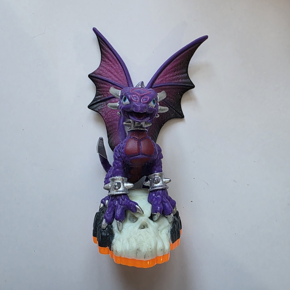 4 For 20 Cynder Skylanders Giants